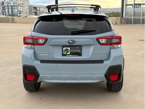 Used 2023 Subaru Crosstrek 2.5i Limited AWD/4WD image 7