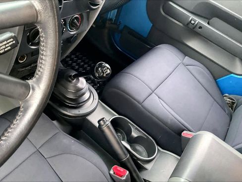 Used 2010 Jeep Wrangler Sport image 15