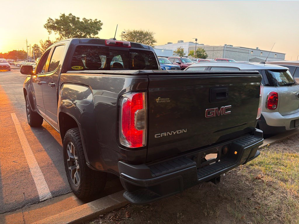 Used 2016 GMC Canyon SLE w/ All Terrain Package AWD/4WD image 4