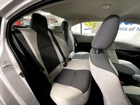 Used 2023 Toyota Corolla LE FWD image 16