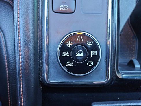 Used 2023 Nissan Pathfinder Rock Creek image 23