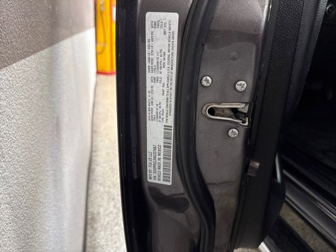 Used 2022 RAM 3500 Tradesman image 76