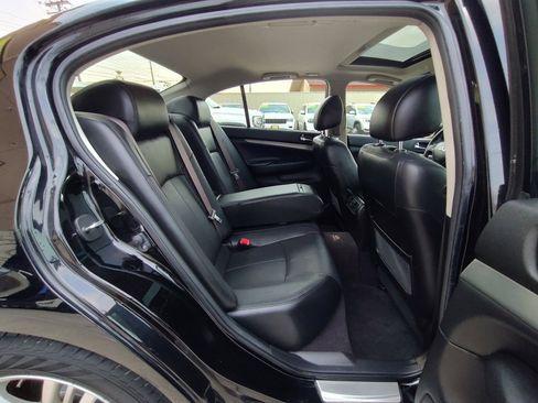Used 2013 INFINITI G37 x w/ Premium Pkg image 39