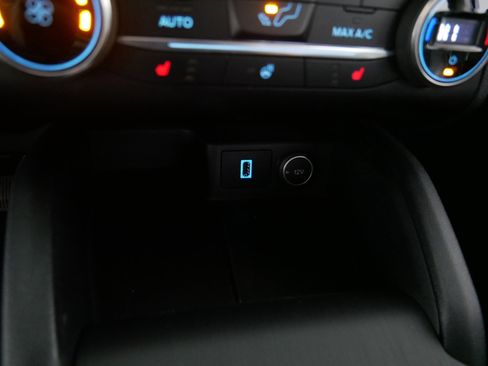 Used 2020 Ford Escape SEL image 29