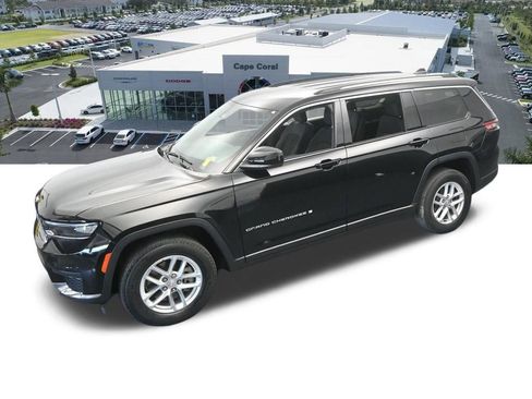 Used 2021 Jeep Grand Cherokee L Laredo w/ Luxury Tech Group I image 51