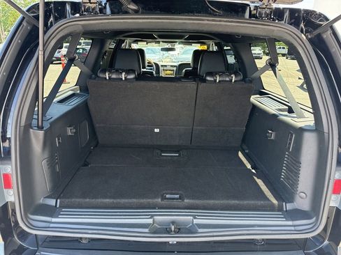 Used 2016 Lincoln Navigator L Select AWD/4WD image 11