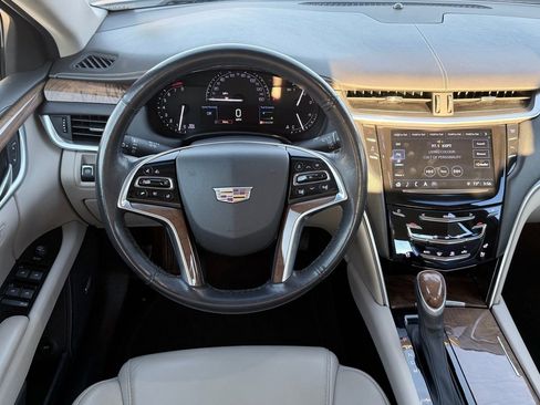 Used 2019 Cadillac XTS Luxury image 13