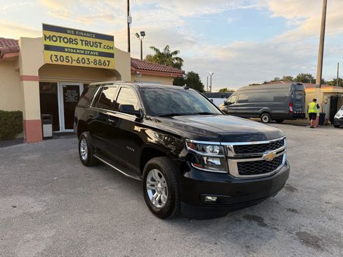 Used 2019 Chevrolet Tahoe LT image 9