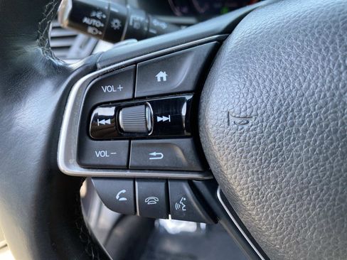 Used 2019 Honda Accord Sport image 15