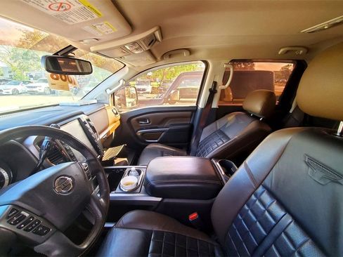 Used 2016 Nissan Titan Platinum Reserve image 10