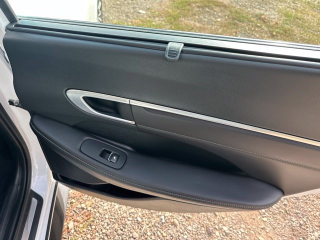 Used 2022 Hyundai Sonata Limited FWD image 18