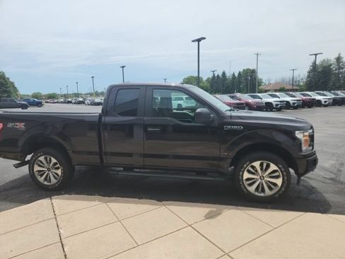 Used 2018 Ford F150 XL w/ Equipment Group 101A Mid AWD/4WD image 3