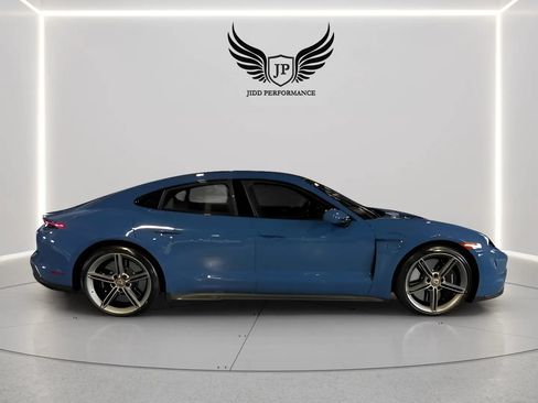 Used 2021 Porsche Taycan Turbo S AWD/4WD image 8
