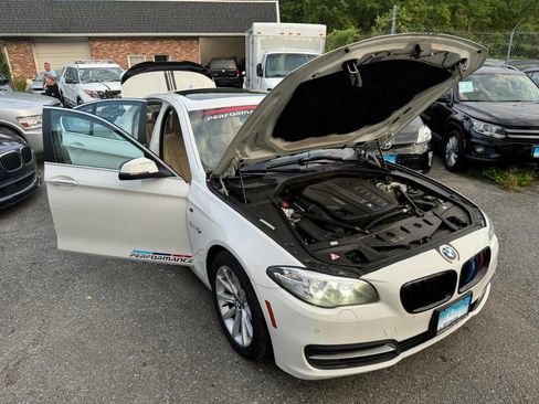 Used 2014 BMW 535d xDrive image 9