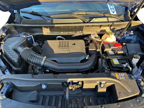 Used 2023 GMC Acadia SLE w/ Driver Convenience Package image 20