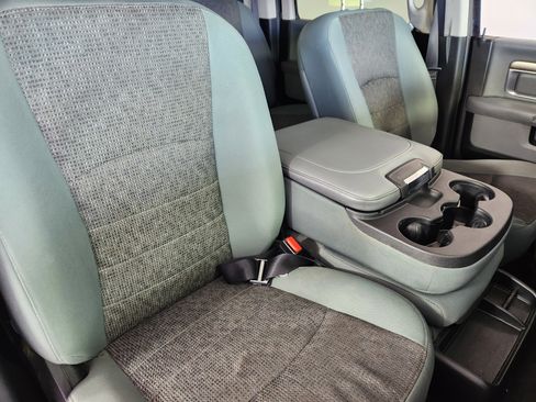 Used 2017 RAM 1500 Big Horn image 10