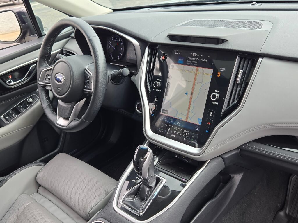 Used 2020 Subaru Outback Limited AWD/4WD image 6