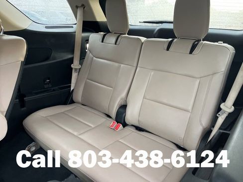 Used 2020 Ford Explorer XLT w/ Equipment Group 202A image 12