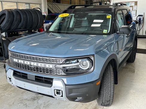 Used 2025 Ford Bronco Sport Badlands w/ Badlands Tech Package AWD/4WD image 5