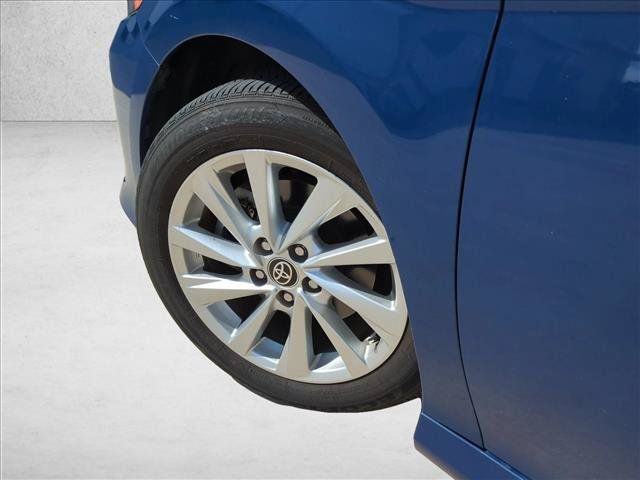 Used 2023 Toyota Camry LE FWD image 10