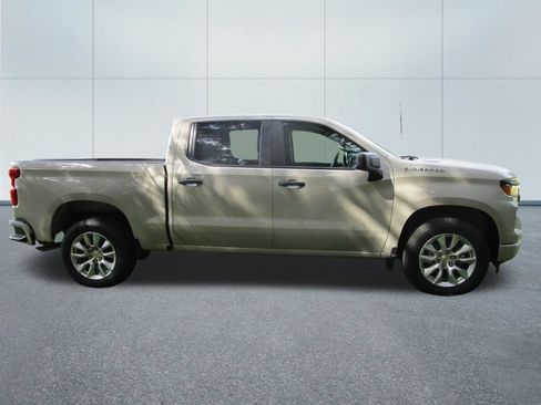New 2026 Chevrolet Silverado 1500 Custom RWD image 7