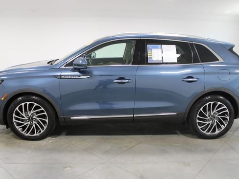 Used 2019 Lincoln Nautilus Reserve FWD image 6
