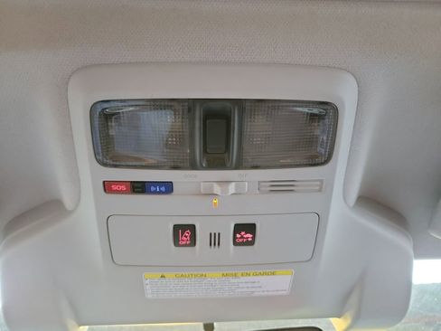 Used 2017 Subaru Forester 2.5i Touring image 35