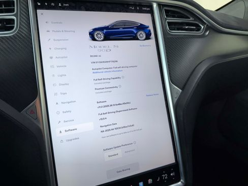 Used 2017 Tesla Model S 90D AWD/4WD image 19