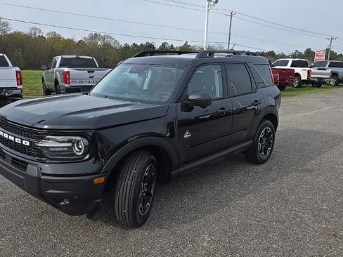 New 2026 Ford Bronco Sport Outer Banks w/ Outer Banks Tech Package+ AWD/4WD image 1