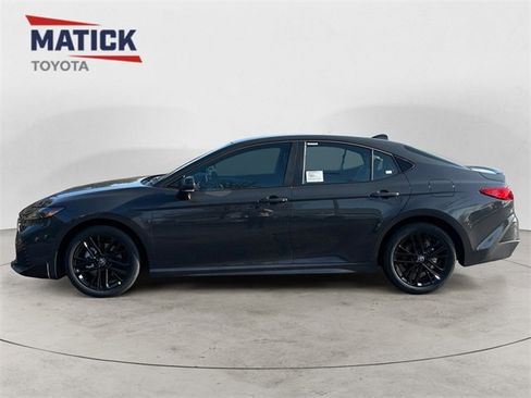 New 2026 Toyota Camry SE image 4