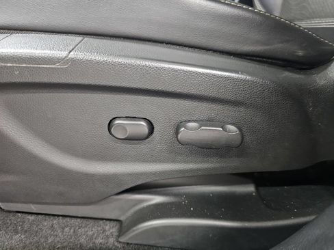 Used 2014 Buick Encore Convenience FWD image 13