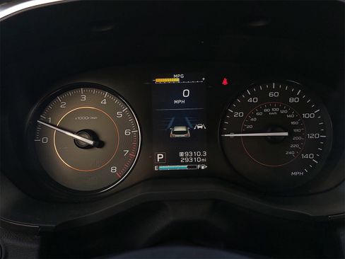 Used 2019 Subaru Crosstrek 2.0i Premium w/ Eyesight System image 18