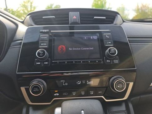 Used 2018 Honda CR-V LX image 14