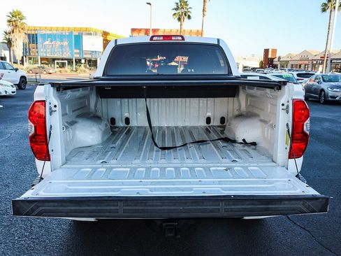 Used 2018 Toyota Tundra SR5 image 27