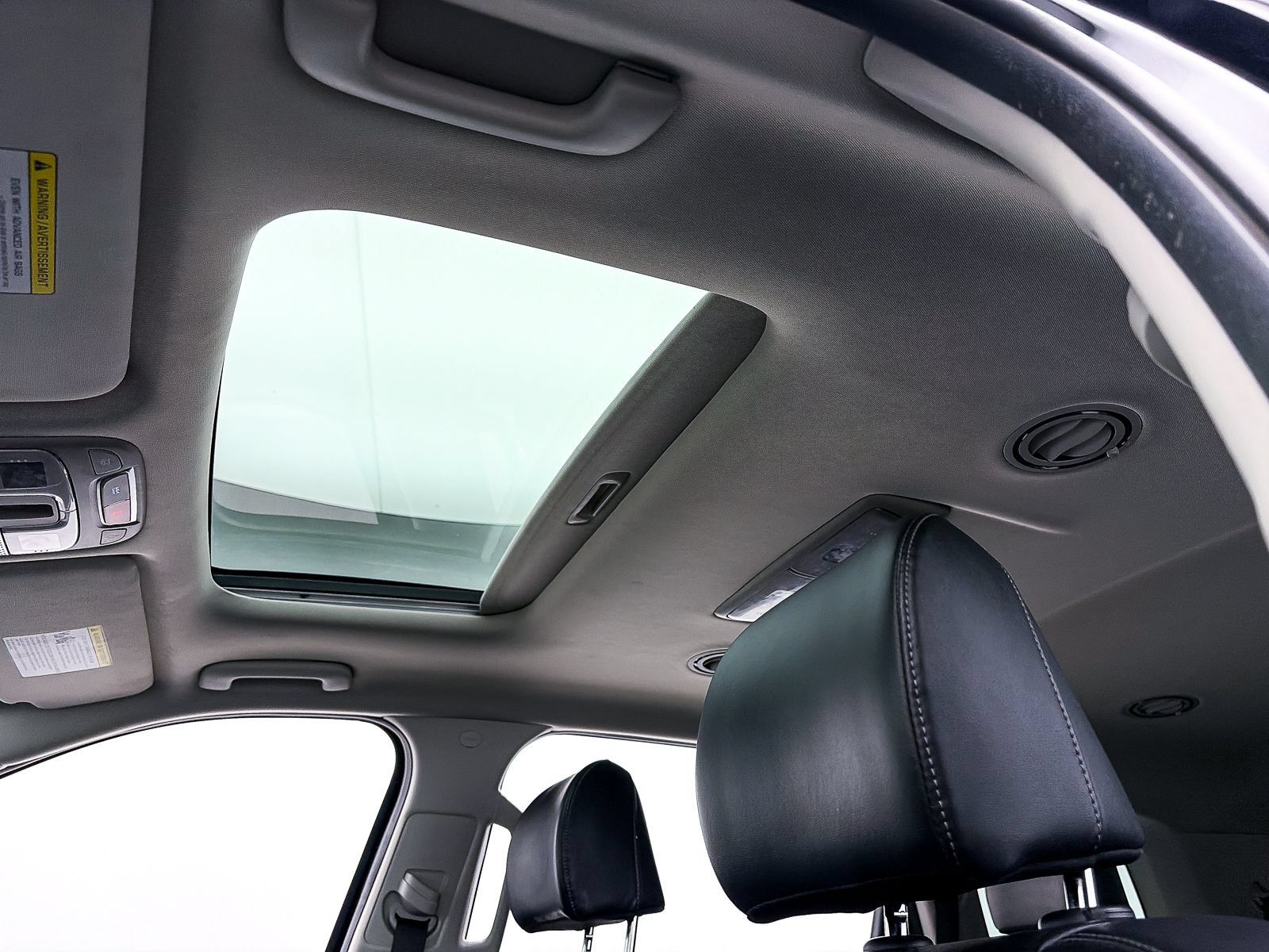 Used 2023 Kia Telluride S w/ S Sunroof Package AWD/4WD image 3