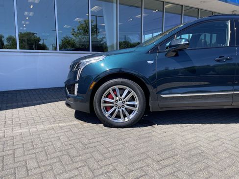 Used 2024 Cadillac XT5 Sportv w/ LPO, Floor Liner Package AWD/4WD image 9
