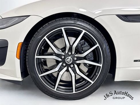 Used 2024 Jaguar F-TYPE R AWD/4WD image 39