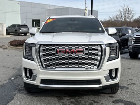 Certified 2022 GMC Yukon Denali image 4