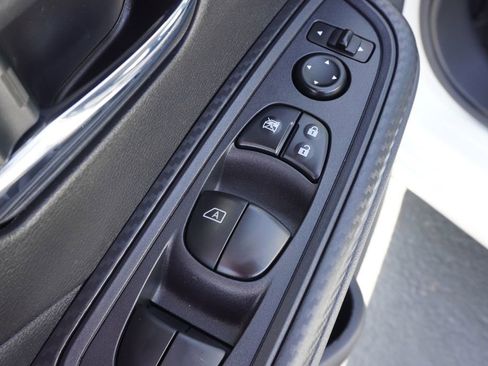 New 2025 Nissan Versa SV w/ Trunk Package image 15