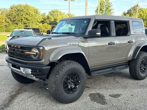 New 2026 Ford Bronco Raptor w/ Interior Carbon Fiber Pack AWD/4WD image 3