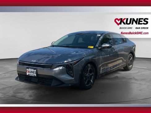 Used 2025 Kia K4 FWD image 5