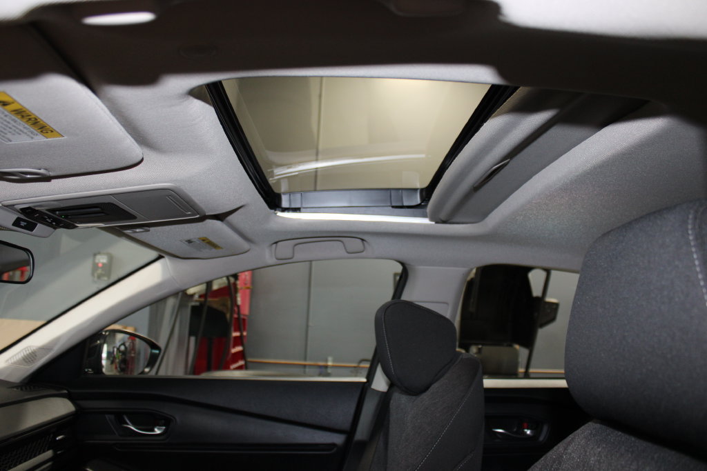 Used 2023 Honda Accord EX image 21