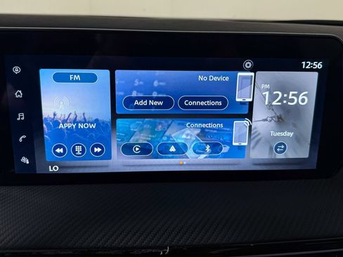 Certified 2025 Nissan Kicks SR AWD/4WD image 21