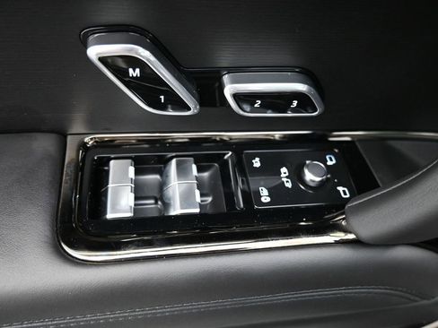 New 2026 Land Rover Range Rover Sport SE AWD/4WD image 20