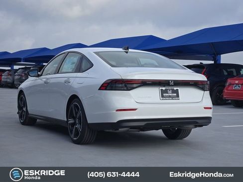 New 2026 Honda Accord SE image 3