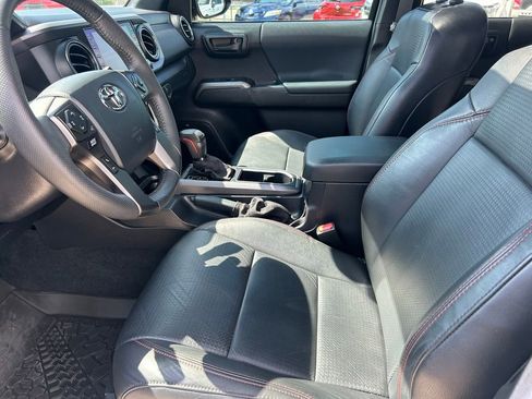 Used 2023 Toyota Tacoma TRD Pro AWD/4WD image 11