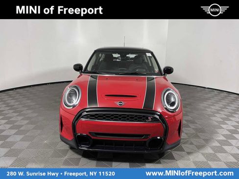 Used 2023 MINI Cooper S image 1