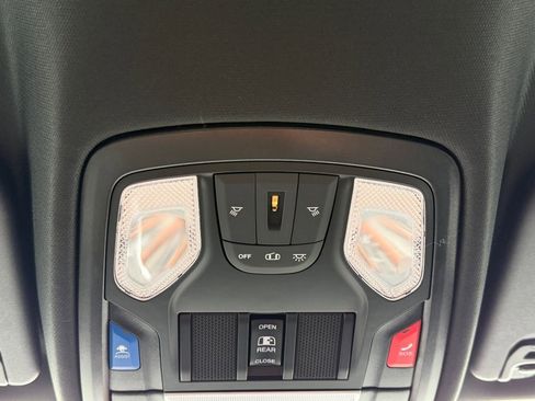New 2026 RAM 1500 Express AWD/4WD image 27