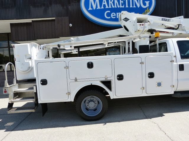 Used 2012 Ford F550 2WD Regular Cab Super Duty w/ Payload Upgrade Pkg image 20