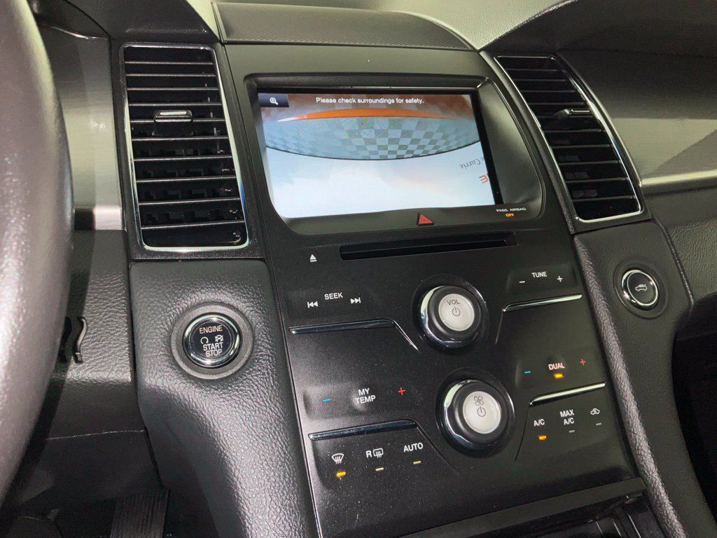 Used 2015 Ford Taurus SEL w/ Equipment Group 201A FWD image 23
